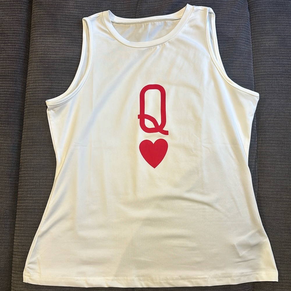 Brand new Q❤️  tank top